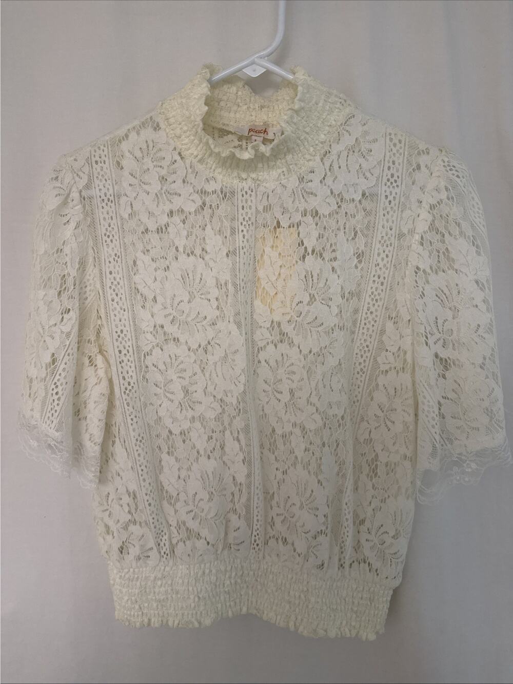 Peach Off White See Through Eyelet Lace Women’s Blouse Size L NWT